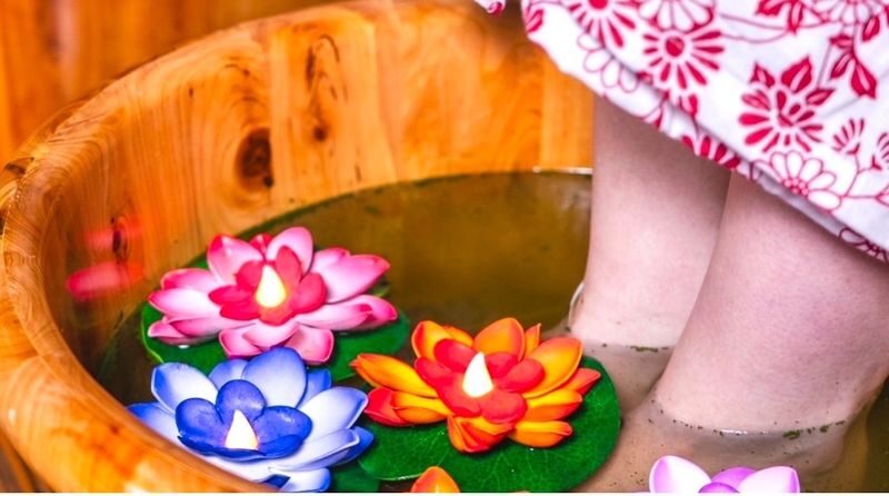 Osaka: Aroma Massage with Bamboo stick at the Temple - A few practical details