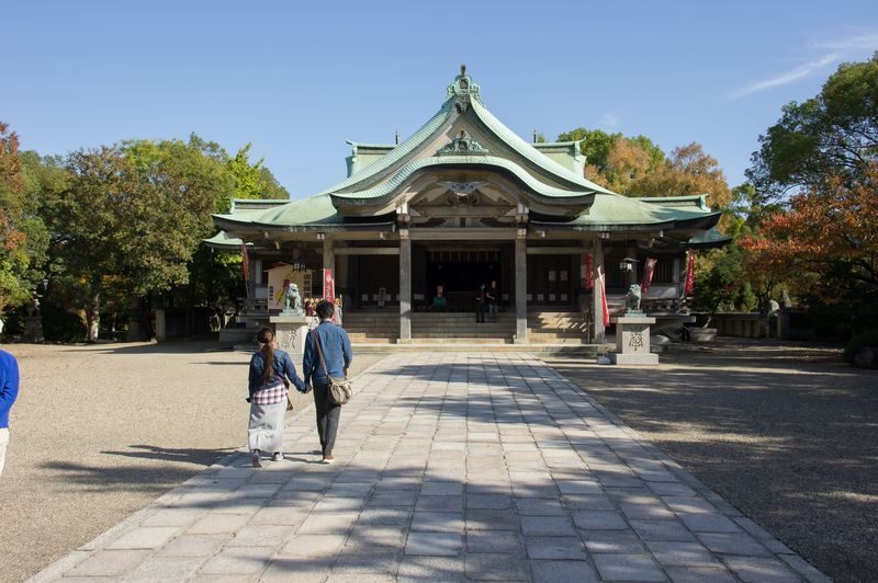 Osaka Castle 3 hours Historical Walking Tour - Is the $25.80 tour good value?