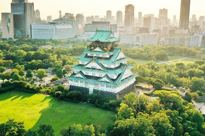 Osaka Castle Walking Tour and Castle Tower Admission - Key Points