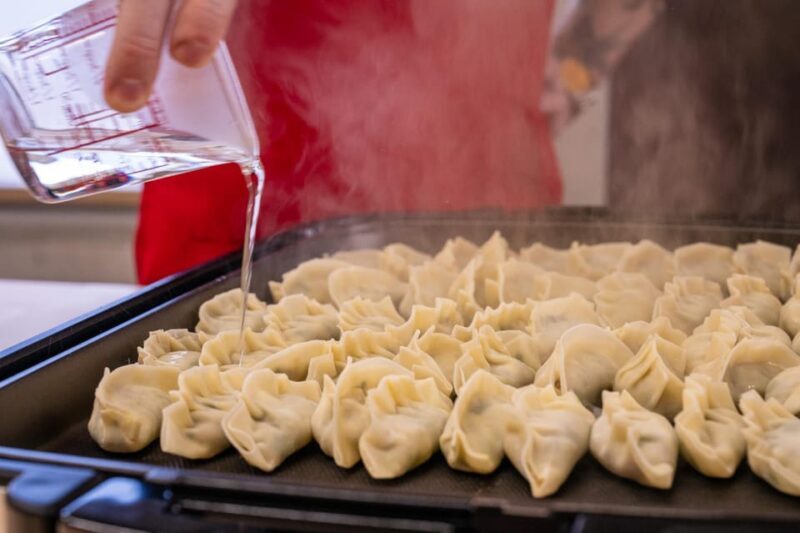 Osaka: Cooking Class & Sake Tasting with Local Market Visit - Analyzing the Value