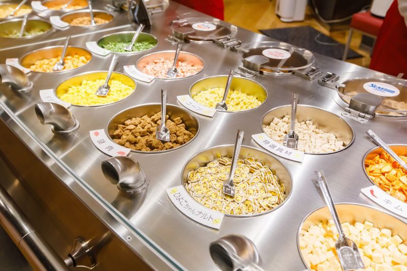 Osaka: Cup Noodles Museum & Gourmet Tour - A small museum with a big noodle story