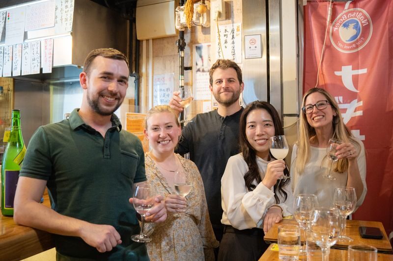 Osaka Dotombori Food & Local Izakaya Bar Crawl Tour - From Dotonbori’s main streets to Ura Namba