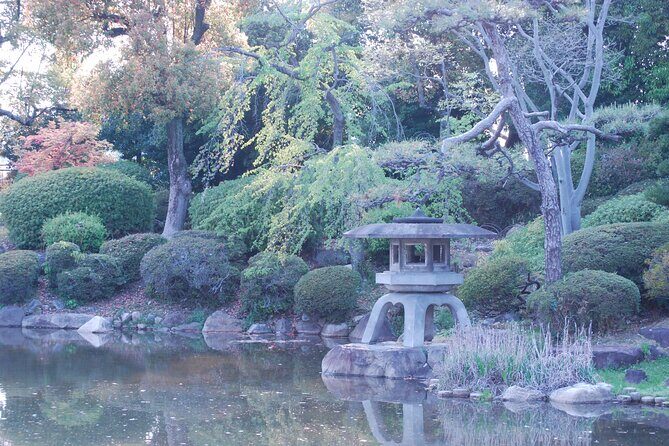 Osaka: Explore Osaka Castle Guided Tour - A Closer Look at the Osaka Castle Guided Tour