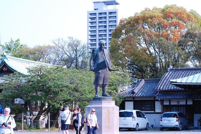Osaka: Explore Osaka Castle Guided Tour - FAQs