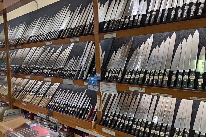 Osaka Highlights and Hidden Streets Walk, Sip and Discover - Authentic Osaka in Every Step