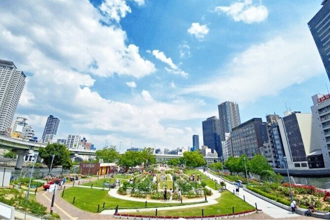 Osaka Highlights Retro Town and Castle Walk - Key Points