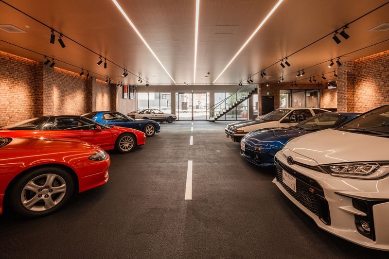 Osaka | Initial D Car Rental in Japan - The handover: paperwork, briefing, and a close inspection