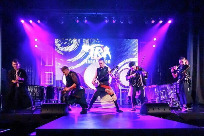 Osaka Japanese Entertainment Show "UTAGE" - Who Should Consider This Experience?