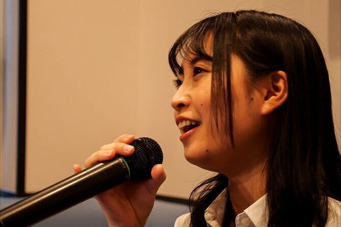 Osaka Karaoke room for 1 Hour with All You Can Drink - Key Points