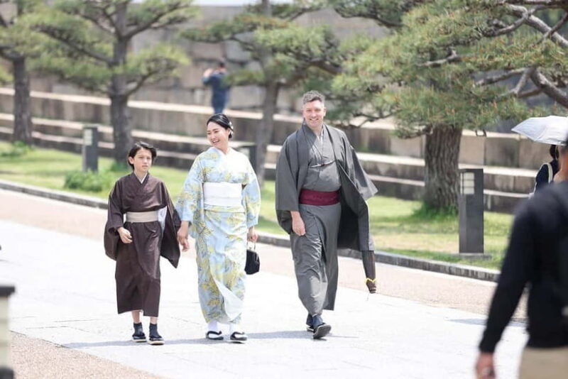 Osaka: Kimono Rental, Photoshoot, and Castle Visit - FAQ