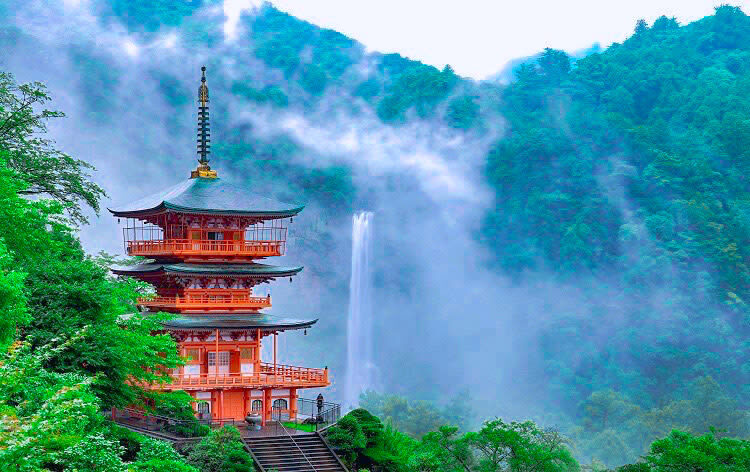 Osaka Kumano Nachi Taisha & Hayatama Taisha Full-Day Guided Tour - A long day from Osaka to Kumano
