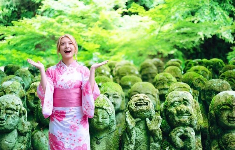 Osaka/Kyoto Secret Day Tour: Katsuo-ji Temple, Otagi Nenbutsu-ji Temple/Jojakko-ji Temple, Arashiyama (Departure from Osaka) - A day of Daruma wishes, stone figures, and bamboo