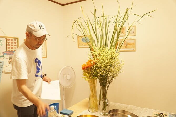 Osaka Learning Ikebana with a Sogetsu School Master - A Detailed Look at Your Osaka Ikebana Experience