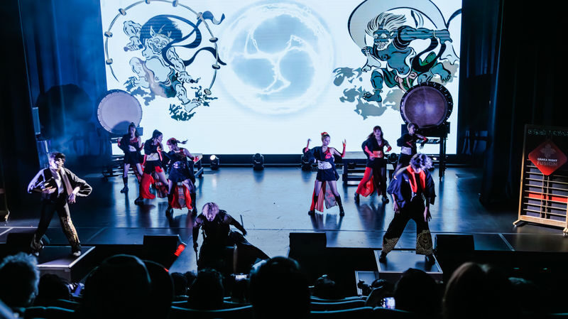 OSAKA NIGHT FUSION Japanese taiko kabuki samurai dance show - Timing, age limits and a few useful cautions