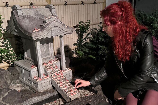 Osaka Night Shrine Tour - Key Points