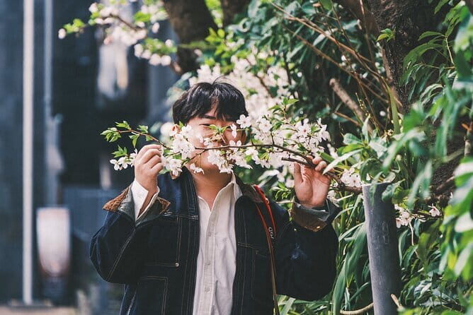 Osaka Photo Walk  Mini Tour Through Hidden Streets & Local Vibes - Discover Osaka’s Hidden Gems: A Photo Walk Through Local Vibes