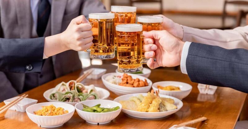 Osaka: Private Tailor-Made Food Tour with a local guide - Key Points