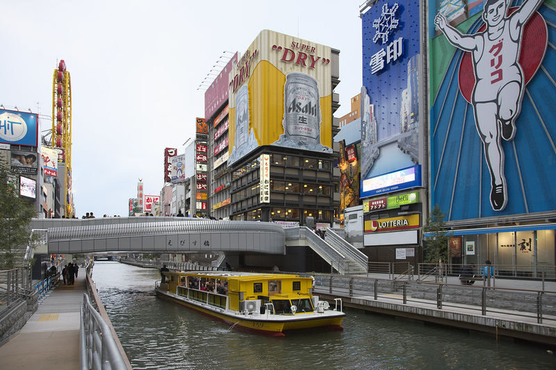 Osaka River Cruise: Naniwa Exploration Cruise with Rakugo or Tombori River Cruise - Two cruises, two very different Osaka outings