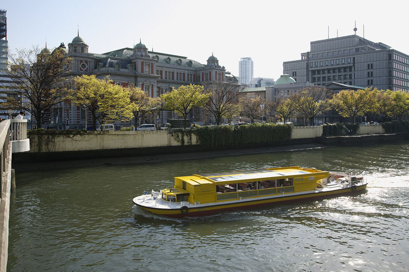 Osaka River Cruise: Naniwa Exploration Cruise with Rakugo or Tombori River Cruise - What Dotonbori looks like from the river