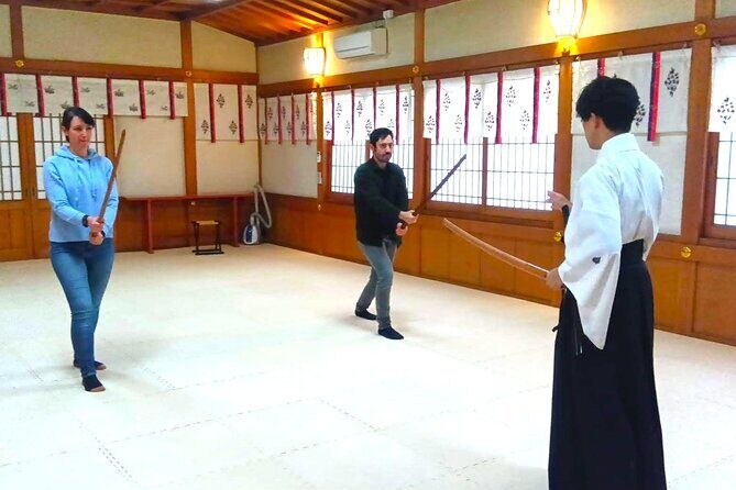 Osaka: Samurai Sword Experience at Historic Kzu Shrine - A Unique Blend of Martial Art and Spirituality at Osaka’s Kzu Shrine