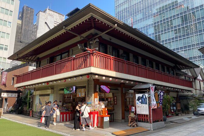 Osaka Stroll Retro Cafes and Timeless Sights - Authenticity and Local Flavor