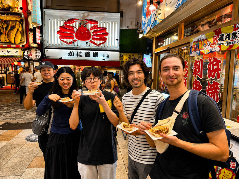 Osaka Takoyaki Hopping Tour (5 shops, 2 hours) - Five shops, one Osaka favorite