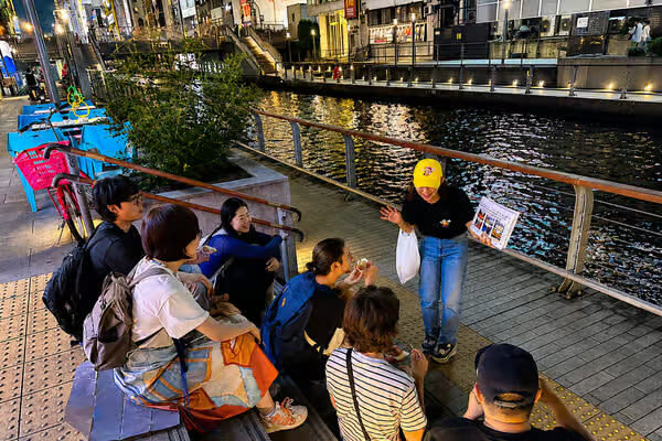 Osaka Takoyaki Hopping Tour (5 shops, 2 hours) - Booking details to check