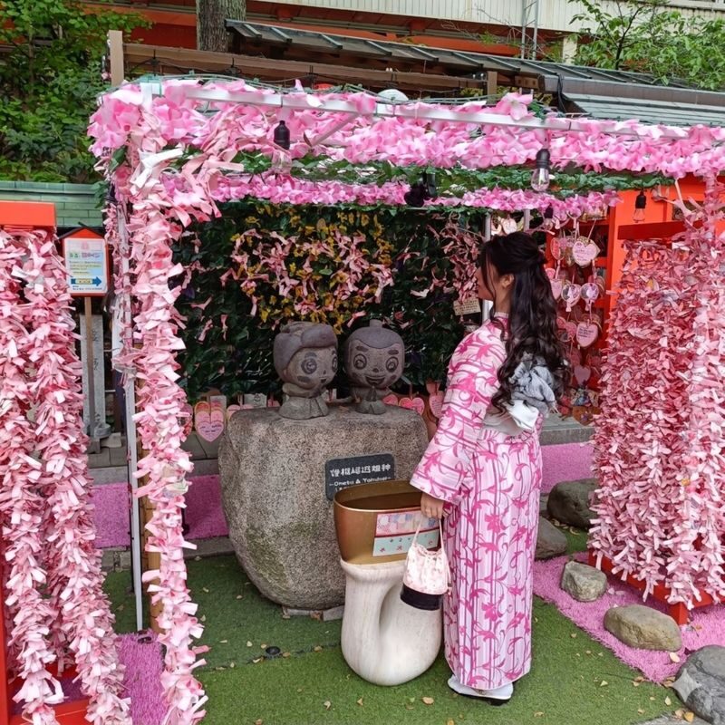 Osaka Umeda Kimono & Retro Streets Half-Day Tour - Should you book the Umeda kimono tour?