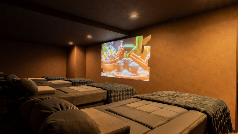 Osaka: Vietnamese Emperor Head Wash Spa Experience - Who will get the most from this spa