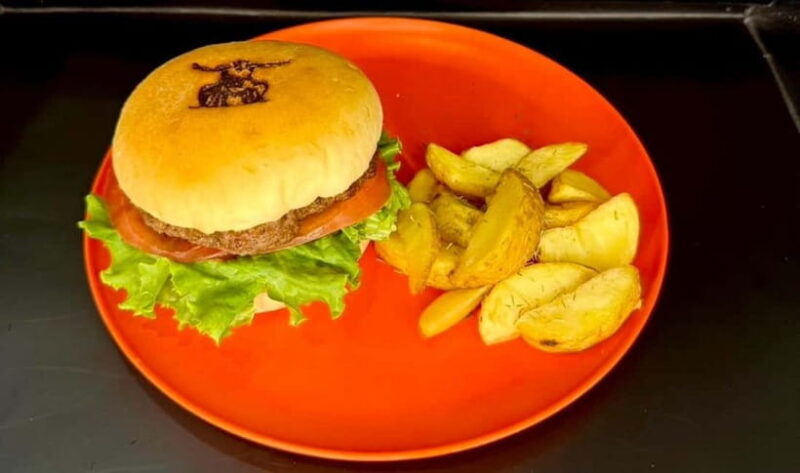 Osaka:SUMO BEATS SHOWCASE: Taiko Drum and Wagyu burger! - Who Is This Experience Perfect For?