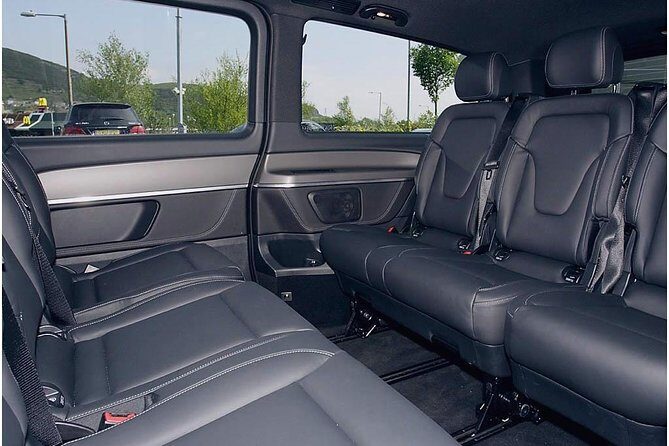 Oslo Airport Transfers : Oslo City to Oslo Airport OSL in Business Van - In-Depth Review of Oslo Airport Transfer Service
