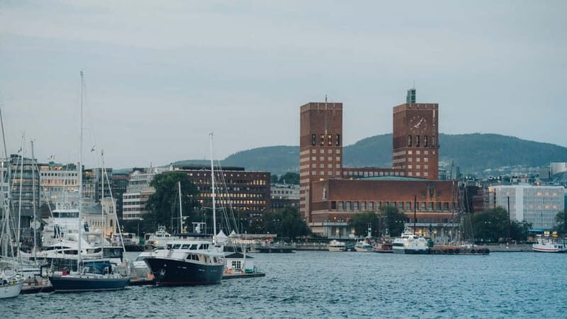 Oslo: City Center Walking Tour - Key Points