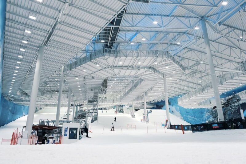Oslo: Day Pass for Downhill Skiing at SNØ Ski Dome - A Closer Look at SNØ Ski Dome