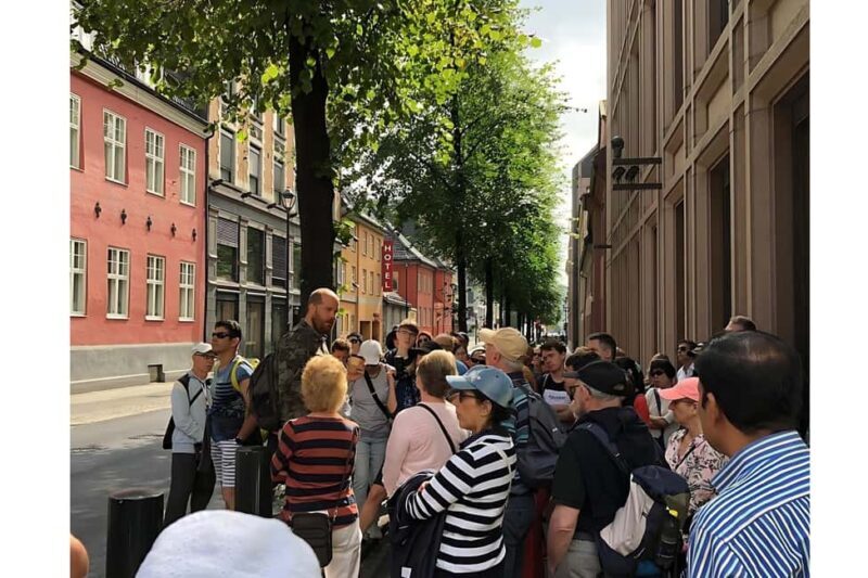 Oslo: Guided Walking Tour of Central Oslo with Local Guide - Key Points