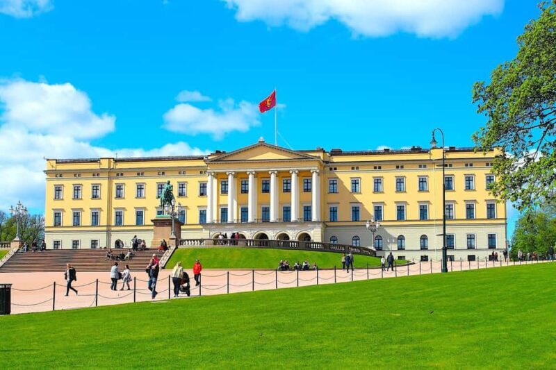 Oslo: Guided Walking Tour of Central Oslo with Local Guide - Authentic Experiences and Authenticity