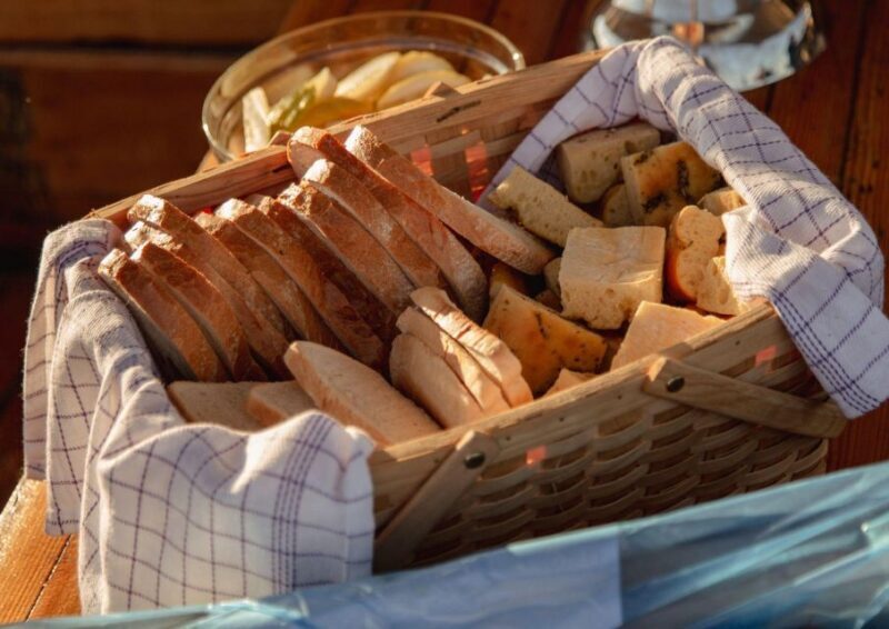 Oslo: Oslofjord Fjord-Style Dinner Cruise - The Sum Up