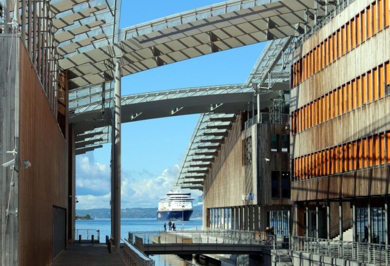 Oslo: Private Architecture Tour with a Local Expert - A Closer Look at the Oslo Private Architecture Tour
