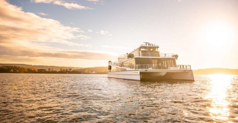 Oslo: Scenic Fjord Cruise with Audio Guide Commentary - Key Points