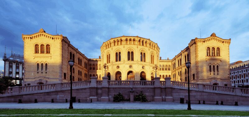 Oslo Self Guided Walking Tour with an APP - The Experience in Context: Why It Works for Travelers