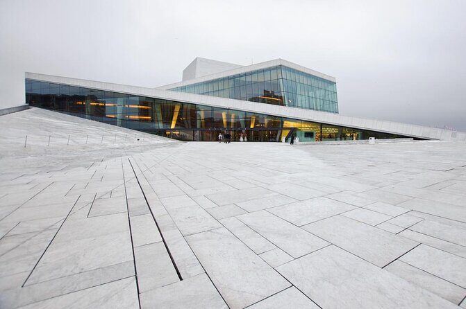 Oslo Winter Highlights Bike Tour - Key Points
