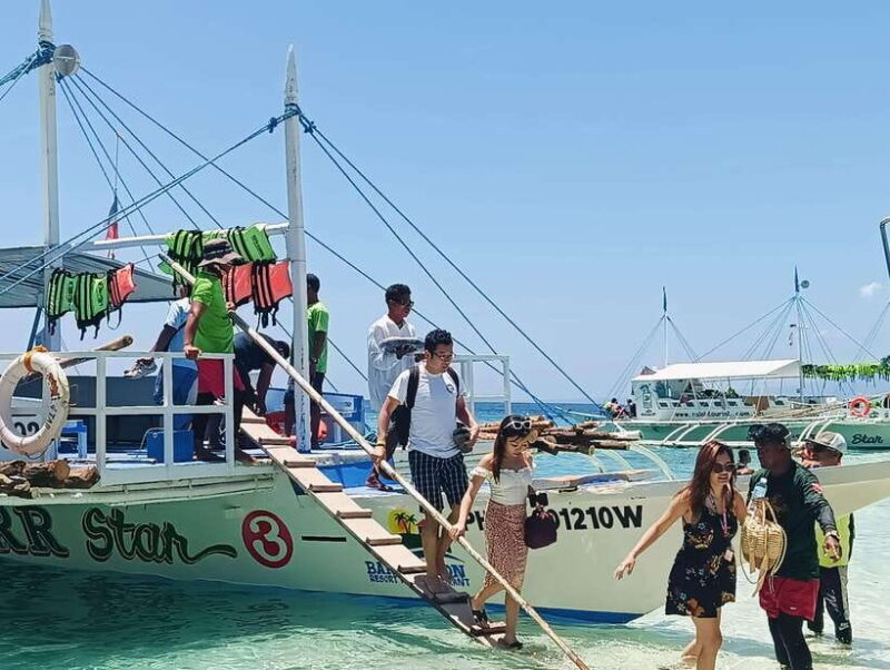 Oslob: Whaleshark Watching, Tumalog Falls & Sumilon Island - Oslob: Whaleshark Watching, Tumalog Falls & Sumilon Island