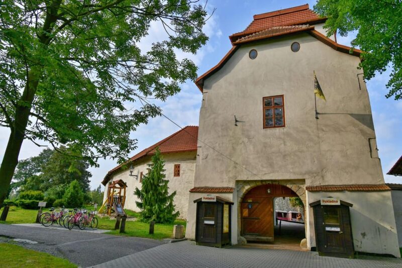 Ostrava: Entrance to Silesian Ostrava Castle - FAQ