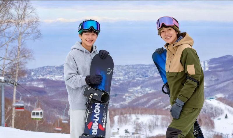 Otaru Asarigawa Onsen Ski Resort One-Day Ski Trip | Official Ski Resort Partner | Includes Photography Service | Departing from Sapporo, Hokkaido - Patient lessons and useful photo help