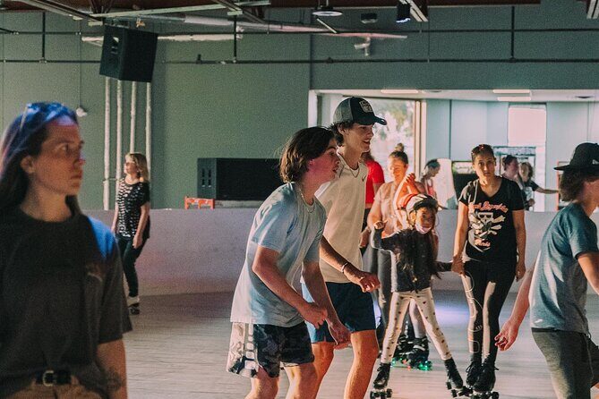 Ottawa Roller Skating Rink Ticket with Skates included - Who Will Love This Experience?