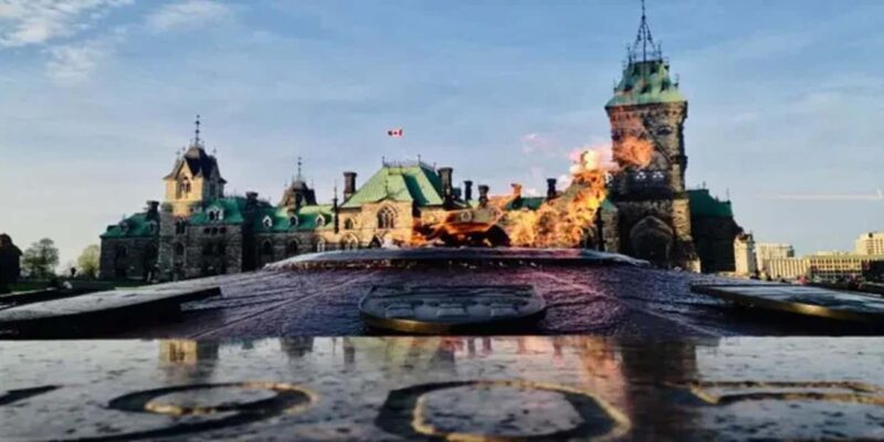 Ottawa: Small Group Night Tour With River Cruise - Discovering Ottawa at Night: A Detailed Review