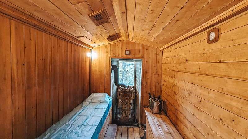 Ottawa: Unique Experience- Hot Leaf Therapy in Private Sauna - Why It Offers Good Value