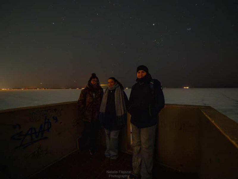 Oulu: Guided Night Walking Tour with Northern Lights Hunting - The Experience in Detail