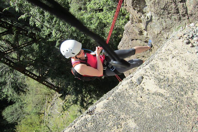 Outdoor Rock Climbing Beginner or Intermediate at Mt Erie - Who Should Consider This Tour?