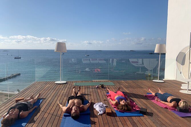 Outdoor Yoga and Breathe-works experience in Ibiza - Key Points