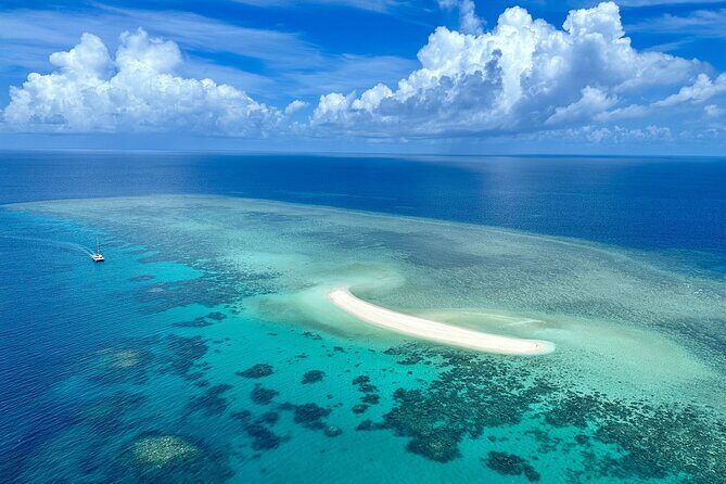 Outer Reef Mackay Cay Sail & Snorkel Adventure from Port Douglas - What Sets This Tour Apart